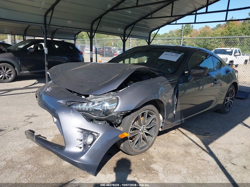 2020 TOYOTA 86 GT · Фото 2