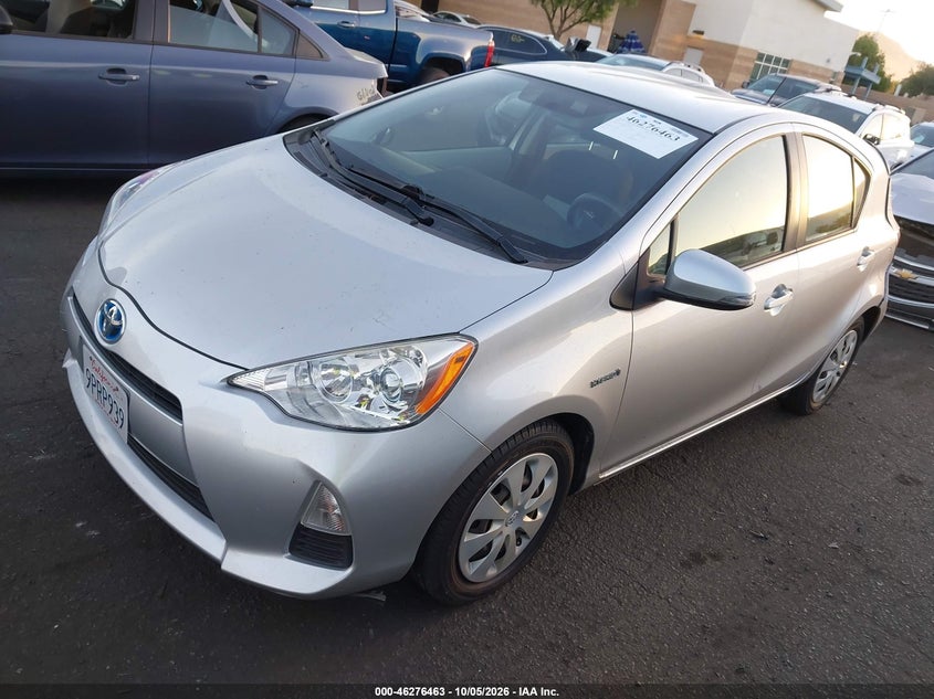Vin: jtdkdtb36d1040038, lot: 46776580, toyota prius c two 20132