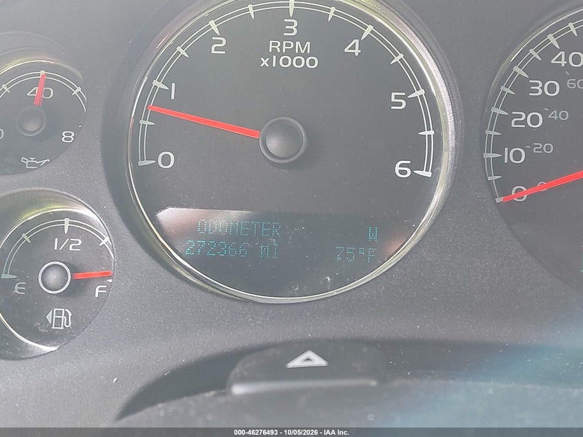 2011 CHEVROLET SUBURBAN 1500 LT1 · Фото 15