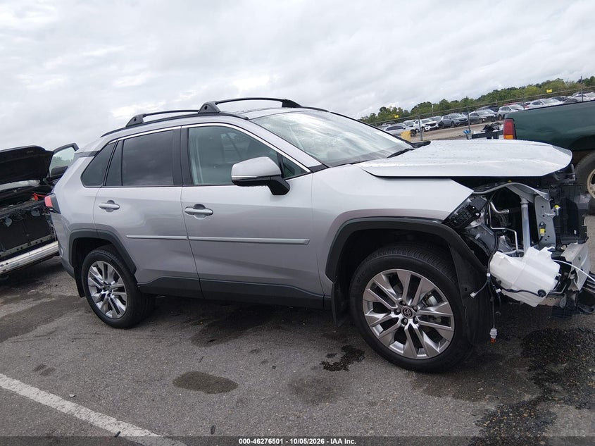 TOYOTA RAV4 - zdjęcie 14