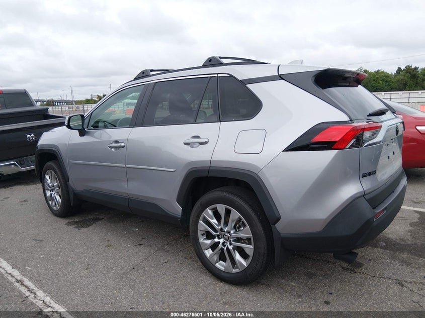 TOYOTA RAV4 - zdjęcie 15