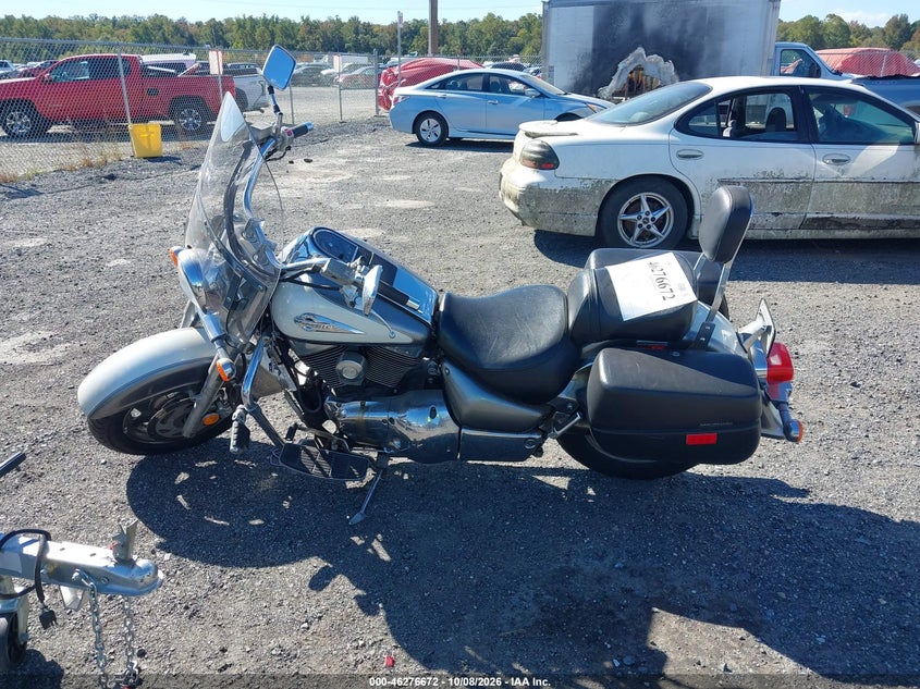 SUZUKI VL1500 2002