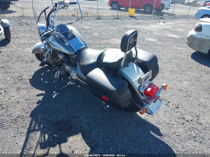 SUZUKI VL1500 2002