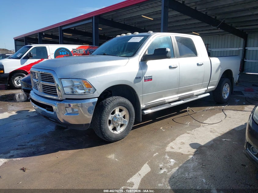 Vin: 3c6td5mt2cg240371, lot: 46776892, ram 2500 slt 20122