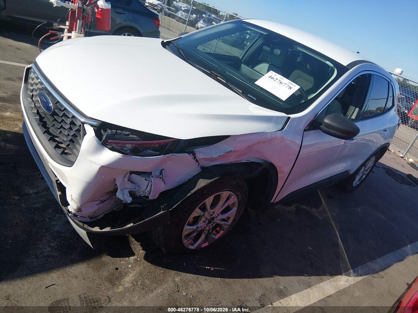 Vin: 1fmcu0gn5pua41368, lot: 46776895, ford escape active 20232