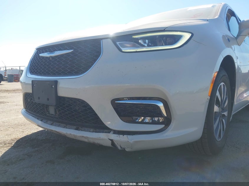 CHRYSLER PACIFICA HYBRID 2021 VIN 2C4RC1L73MR590087