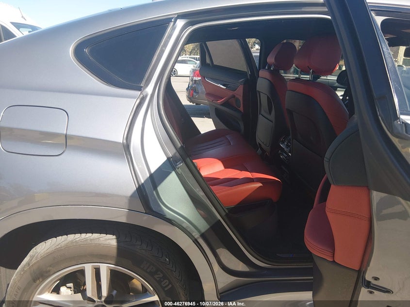 BMW X6 - zdjęcie 8