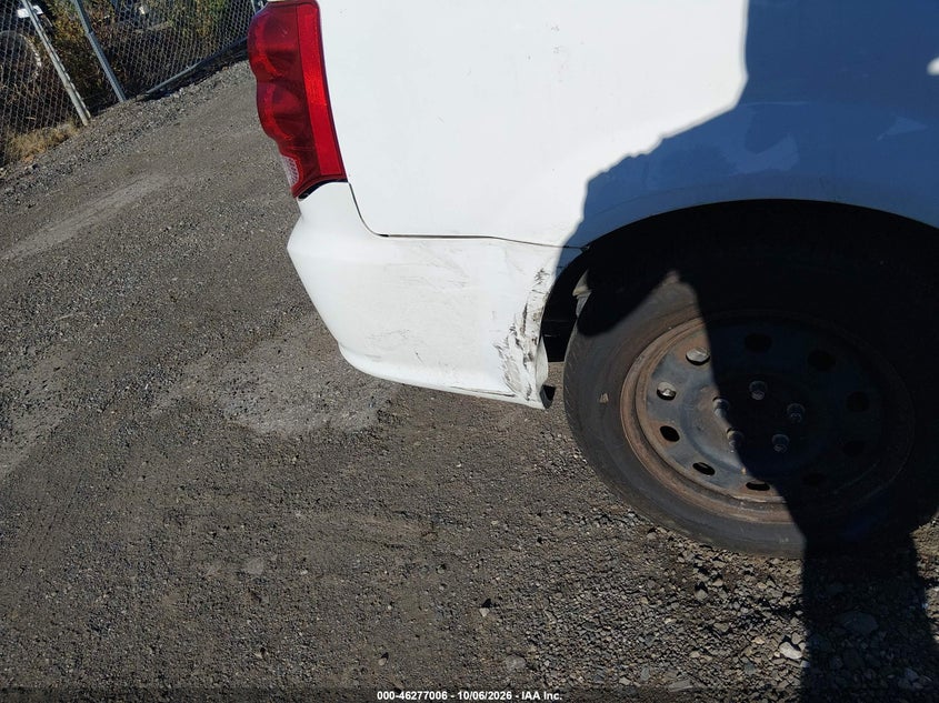 2015 DODGE GRAND CARAVAN SE · Фото 14
