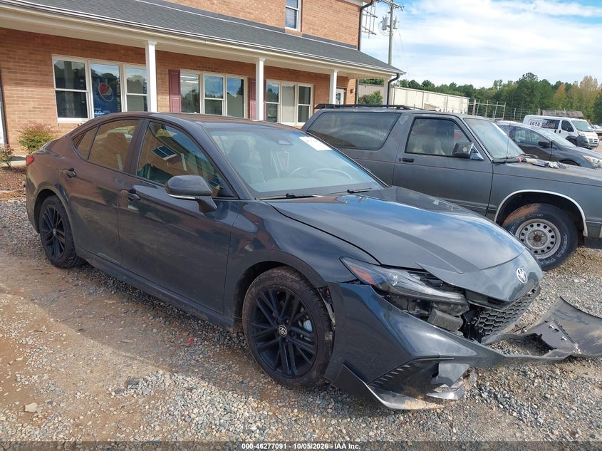 Vin: 4t1daack3su155778, lot: 46777208, toyota camry se 2025 img_1