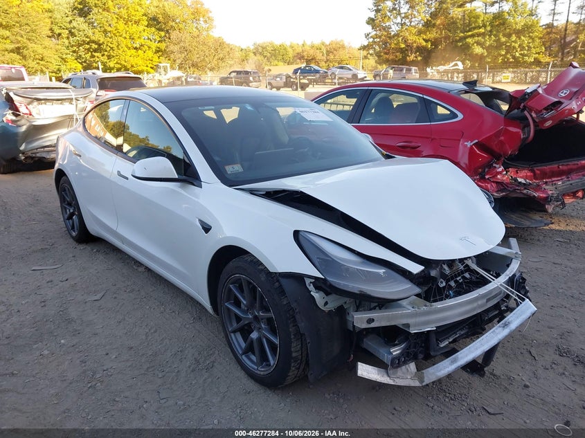 Vin: 5yj3e1ea4pf385418, lot: 46777401, tesla model 3 rear-wheel drive 20231