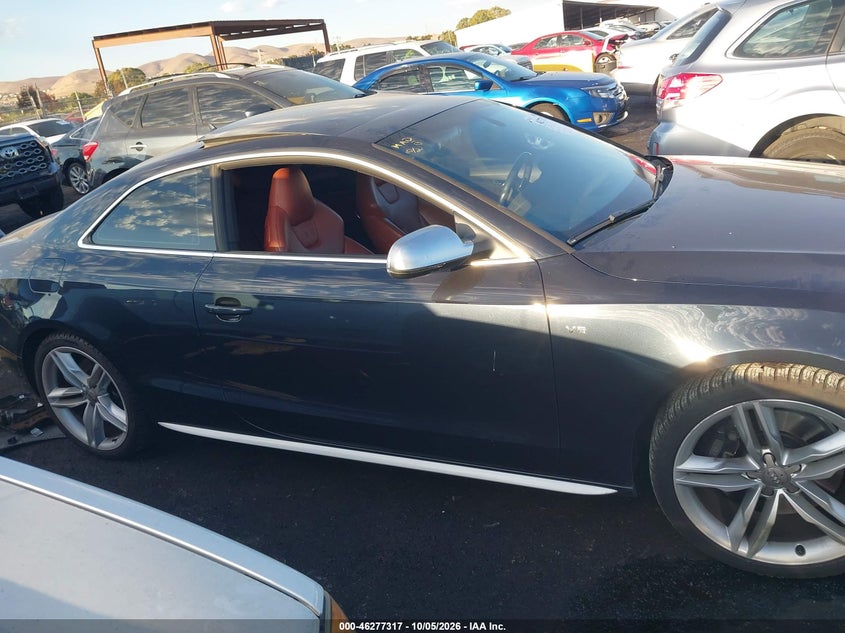 AUDI S5 2012 VIN WAUVVAFR8CA011102