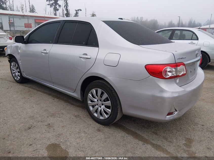 Vin: 2t1bu4ee1cc788466, lot: 46777482, toyota corolla le 20123