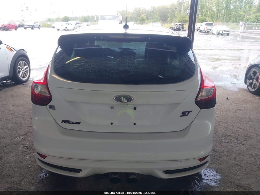 2014 FORD FOCUS ST · Фото 16