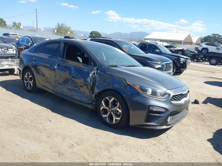 Vin: 3kpf24ad5me370158, lot: 46777530, kia forte lxs 2021 img_1