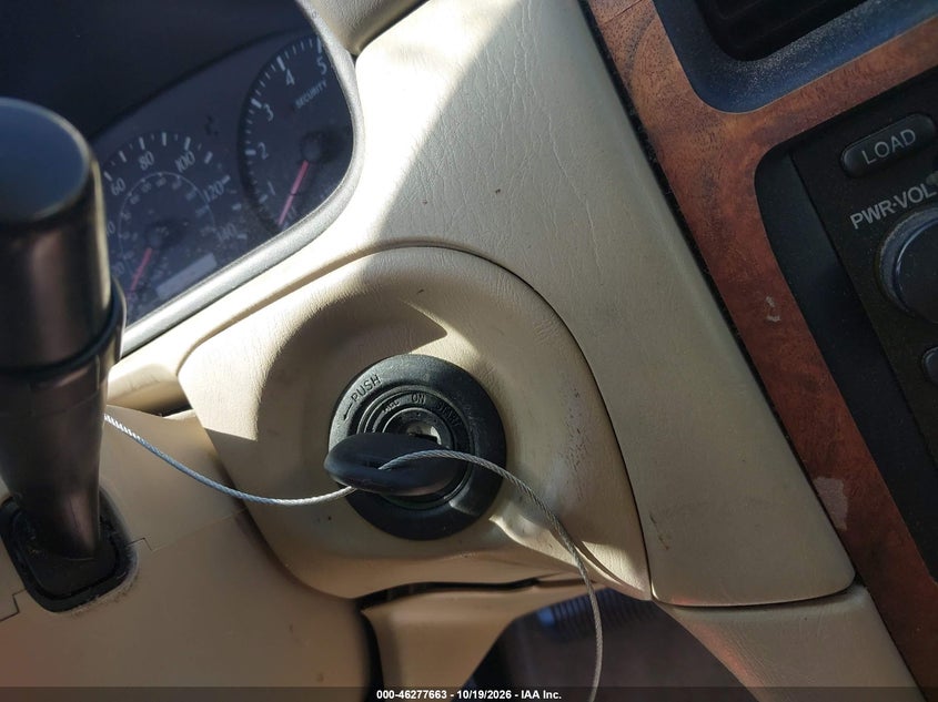 TOYOTA CAMRY SOLARA 2001 VIN 2T1CF22P51C514693