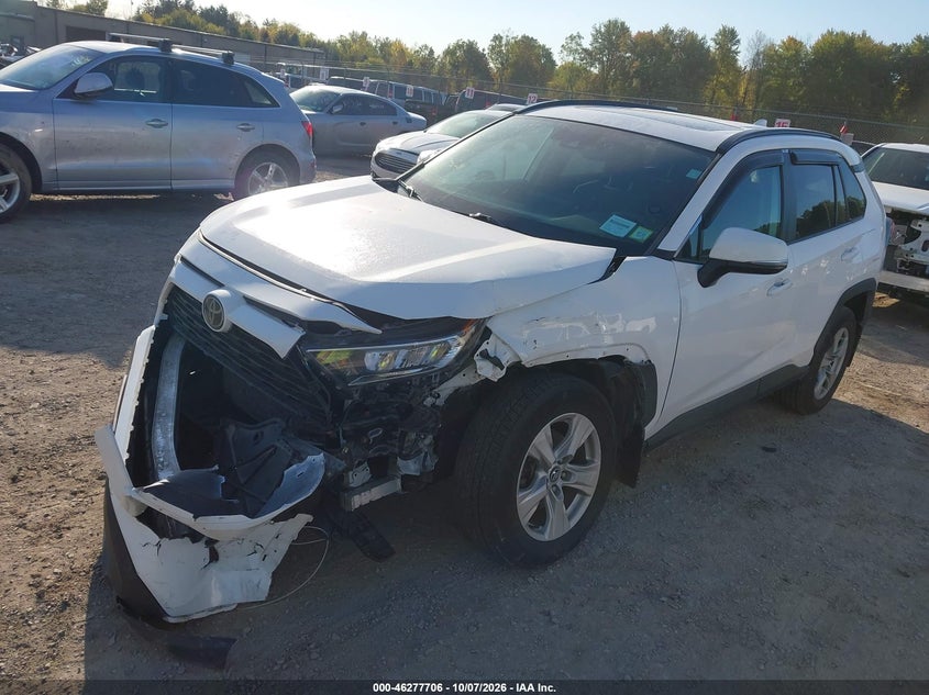 Vin: 2t3p1rfv2lw132664, lot: 46777852, toyota rav4 xle 20202