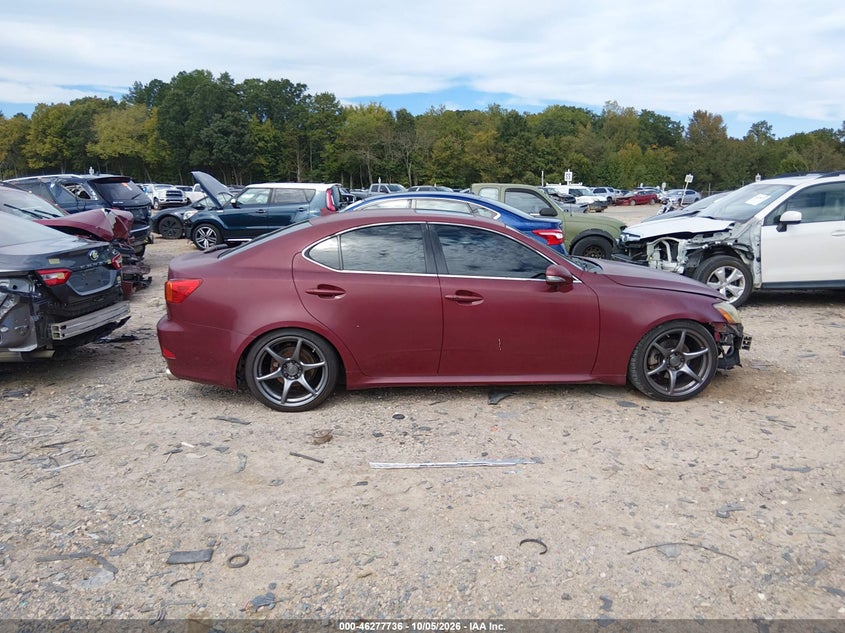 2010 LEXUS IS 250 · Фото 13