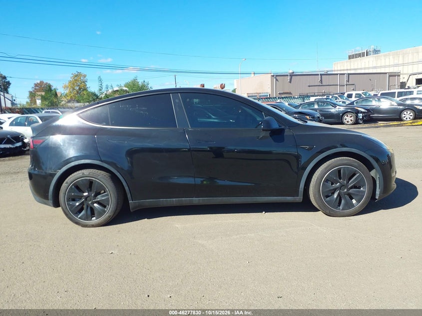 TESLA MODEL Y 2023 VIN 7SAYGDEEXPA027342
