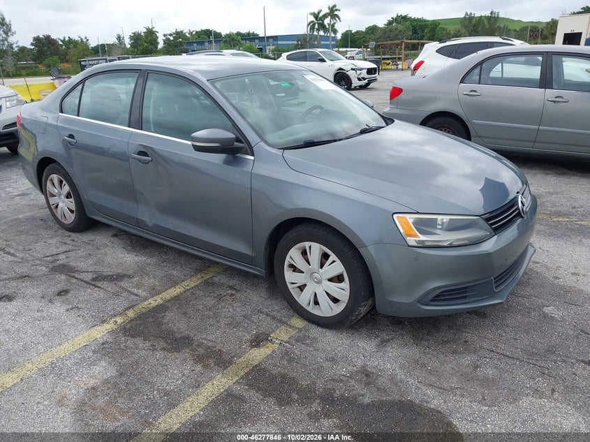 2013 VOLKSWAGEN JETTA