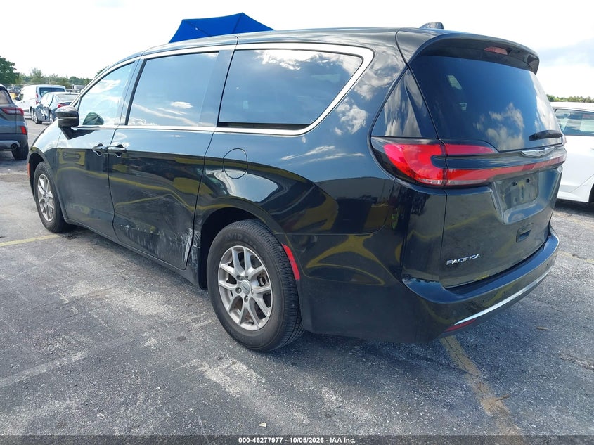 2024 CHRYSLER PACIFICA TOURING L · Фото 3