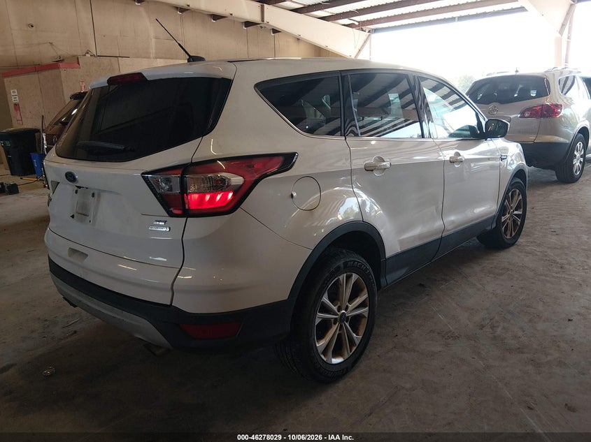 Vin: 1fmcu0gd2hue39579, lot: 46778175, ford escape se 20174