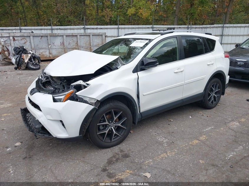 2018 Toyota Rav4 Se, Удар спереди, IAAI, VIN JTMJFREVXJJ252488 — фото 2