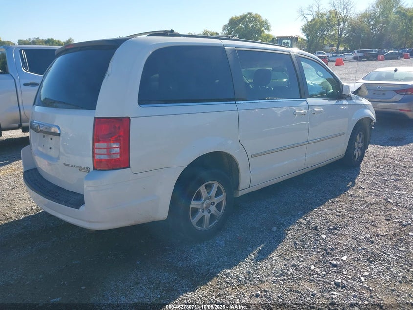Vin: 2a4rr5d13ar253795, lot: 46778222, chrysler town & country touring 20104