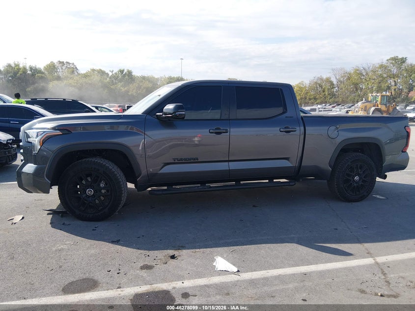 TOYOTA TUNDRA - zdjęcie 14