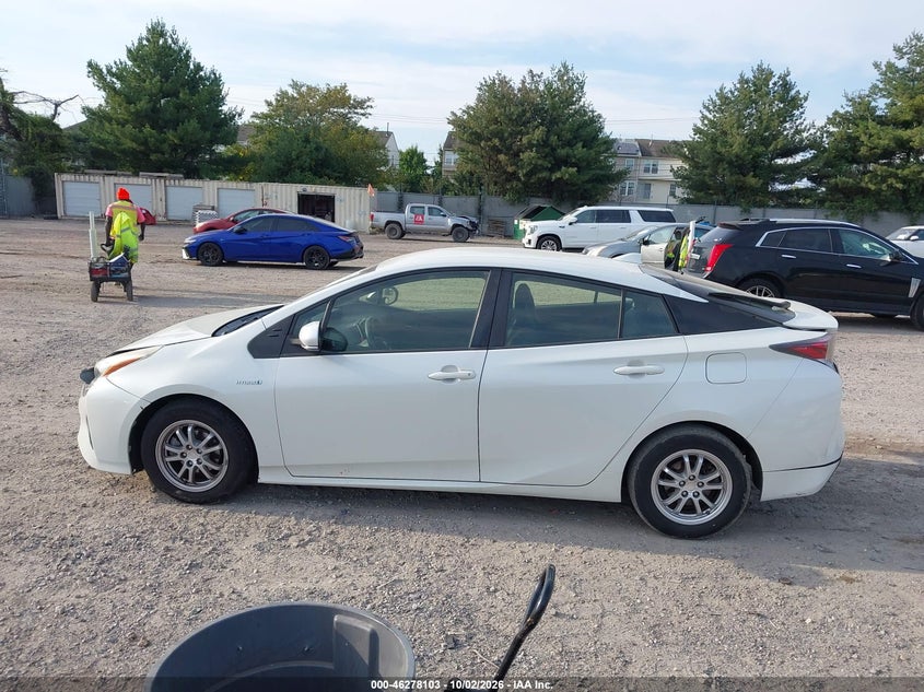 TOYOTA PRIUS - zdjęcie 15