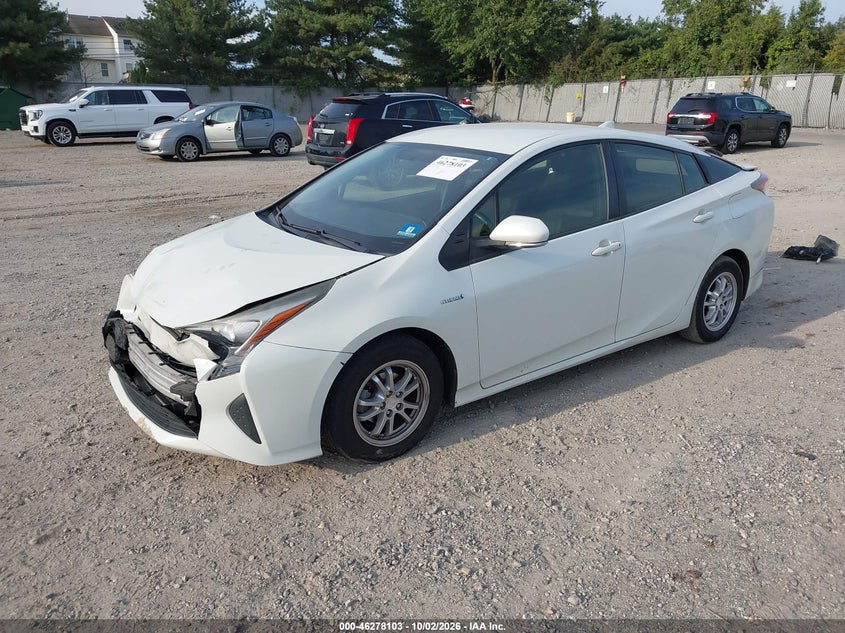 TOYOTA PRIUS - zdjęcie 2