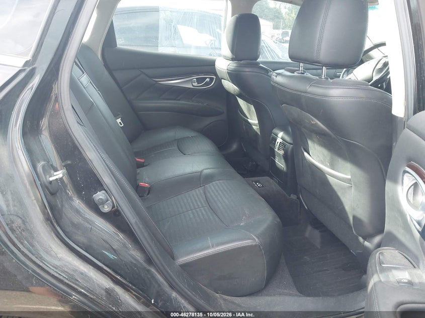 INFINITI M56 2012 VIN JN1AY1AP5CM530057