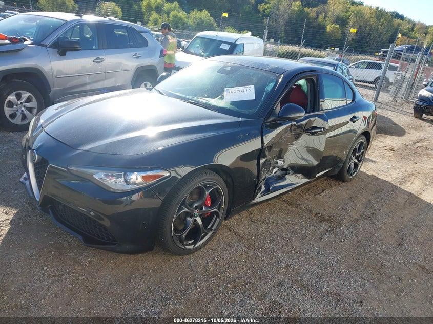 2019 Alfa Romeo Giulia Ti Sport Awd, Left Side, IAAI, VIN ZARFANBN0K7608212 — photo 2