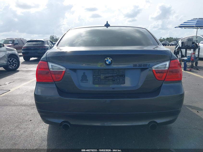 2008 BMW 335I · Фото 16