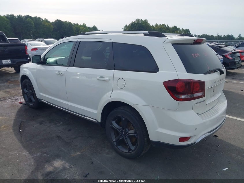 Vin: 3c4pdcgb1lt264038, lot: 46778389, dodge journey crossroad 20203