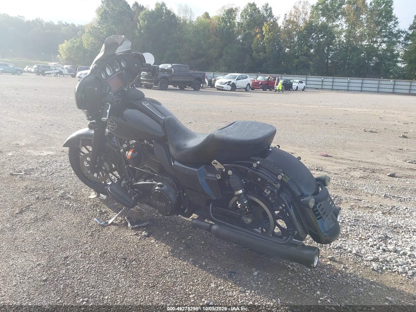 HARLEY-DAVIDSON FLHXS 2019