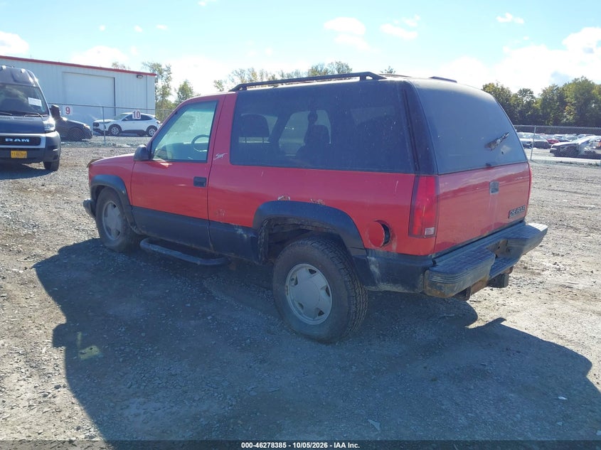 CHEVROLET TAHOE 1999 VIN 3GNEK18R9XG165972