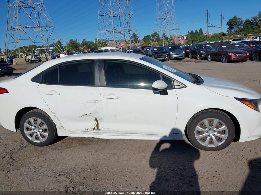 TOYOTA COROLLA - zdjęcie 14