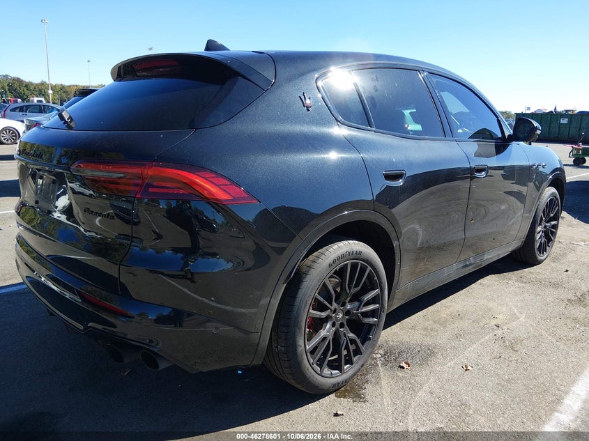 MASERATI GRECALE 2023 VIN ZN682AVA7P7438860