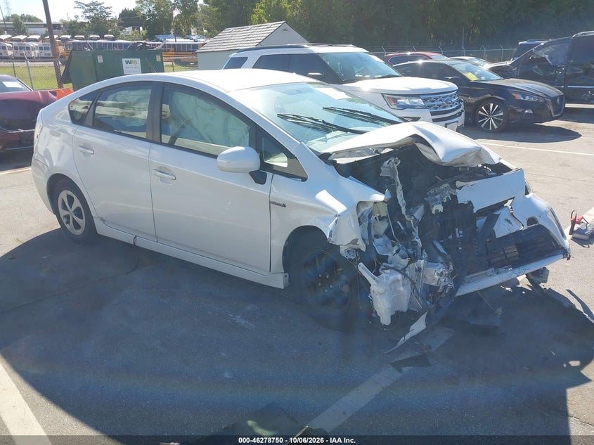 Vin: jtdkn3duxe0363180, lot: 46778896, toyota prius two 2014 img_1