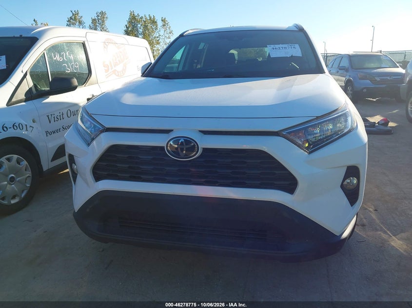 TOYOTA RAV4 - zdjęcie 13