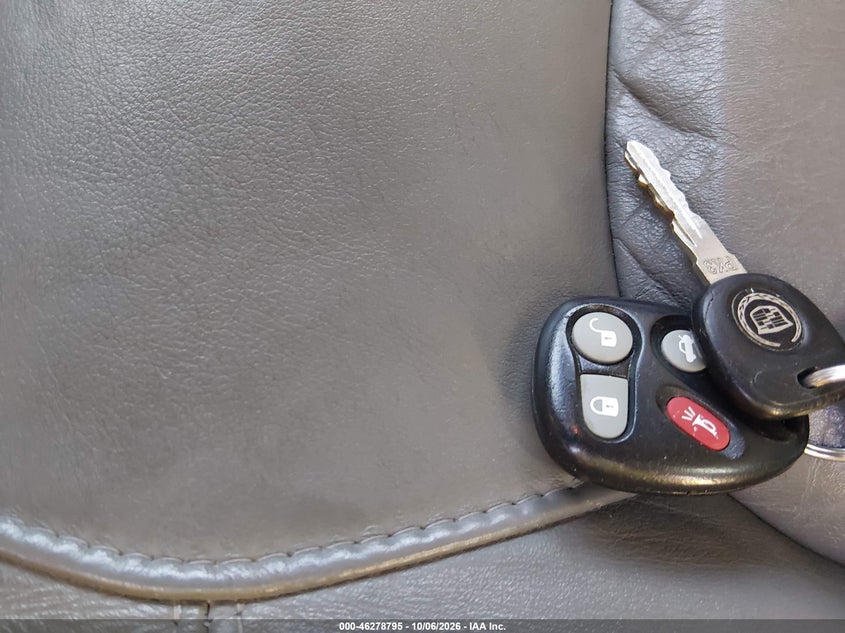 CADILLAC DEVILLE 2005 VIN 1G6KD54Y35U108108