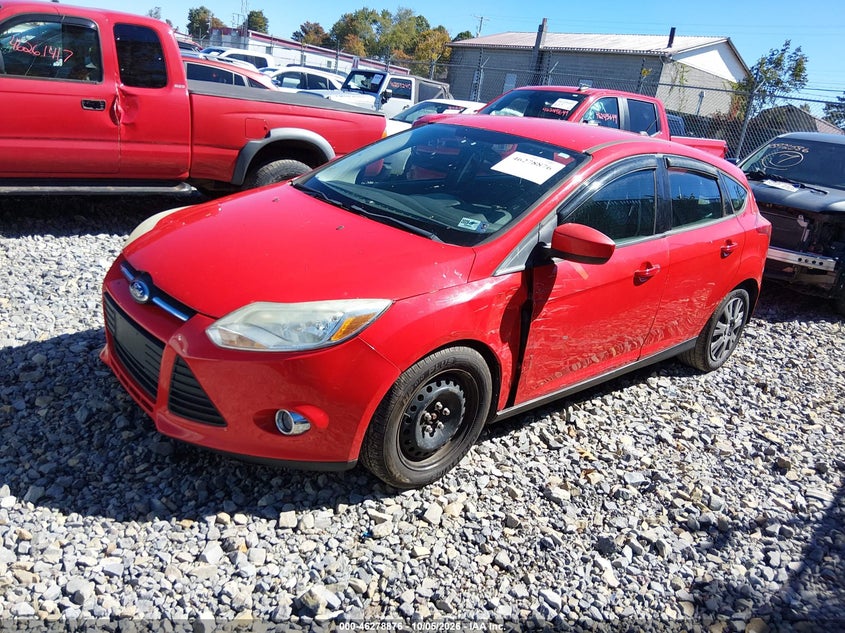Vin: 1fahp3k22cl335509, lot: 46779022, ford focus se 20122