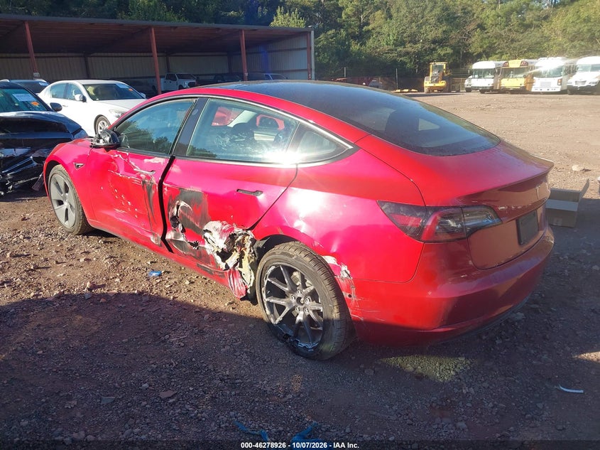 Vin: 5yj3e1eaxmf099701, lot: 46779072, tesla model 3 standard range plus rear-wheel drive 20213