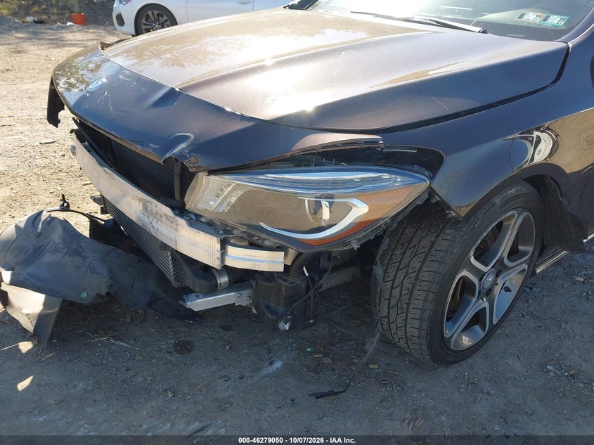 2014 MERCEDES-BENZ CLA 250 · Фото 12