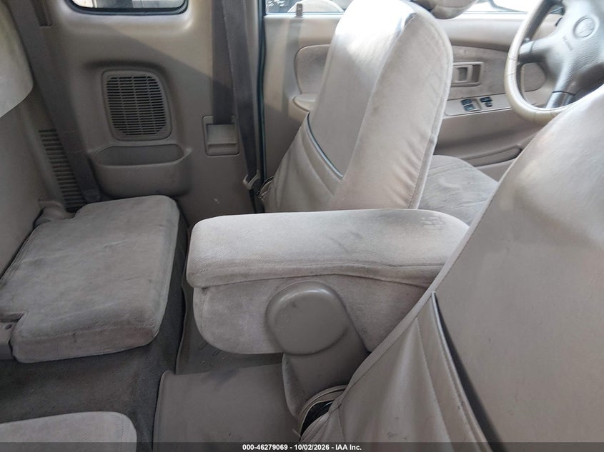 TOYOTA TACOMA 2004 VIN 5TEVL52N14Z447168