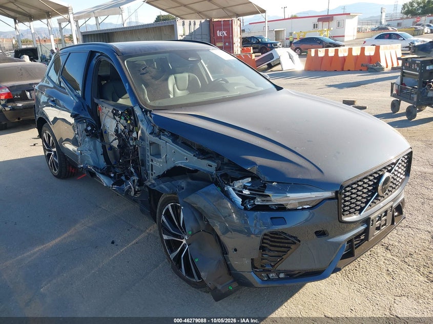 Vin: yv4l12rl6r1947924, lot: 46779234, volvo xc60 b5 plus dark theme 2024 img_1