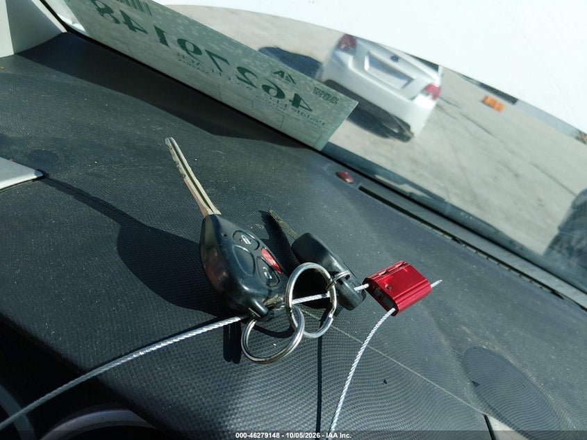 2010 TOYOTA MATRIX · Фото 11