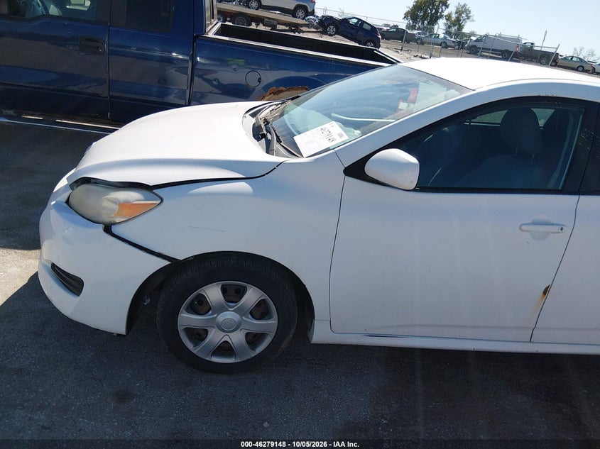 2010 TOYOTA MATRIX · Фото 12