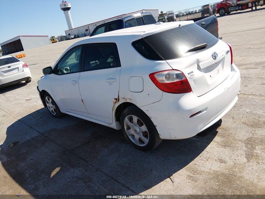 2010 TOYOTA MATRIX · Фото 3