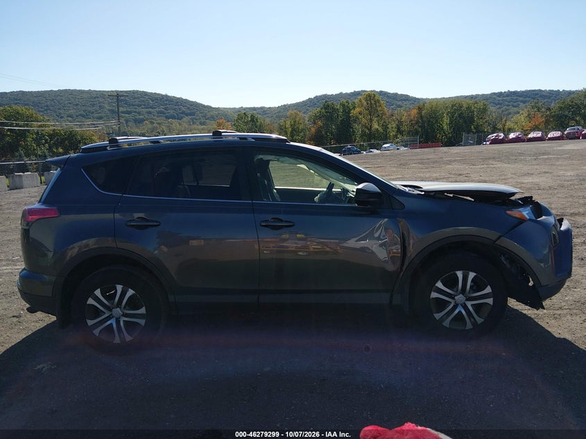 2016 TOYOTA RAV4 LE · Photo 14